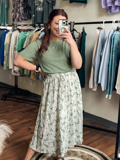 Fresh Flowers Midi Skirt WITH POCKETS