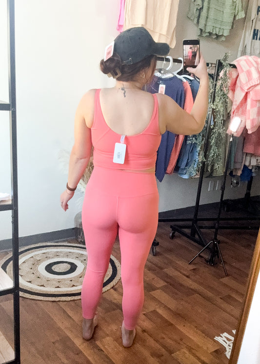 Aligned Performance High Rise Leggings, Salmon