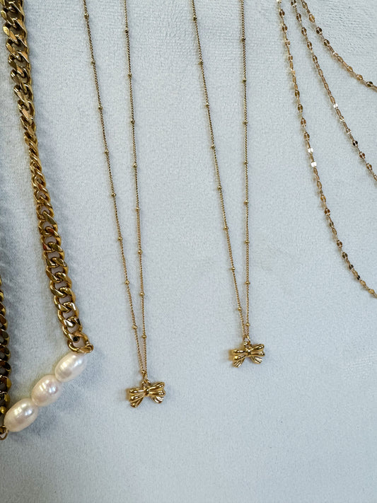 18k Gold Bow Necklace | Lifetime Warranty